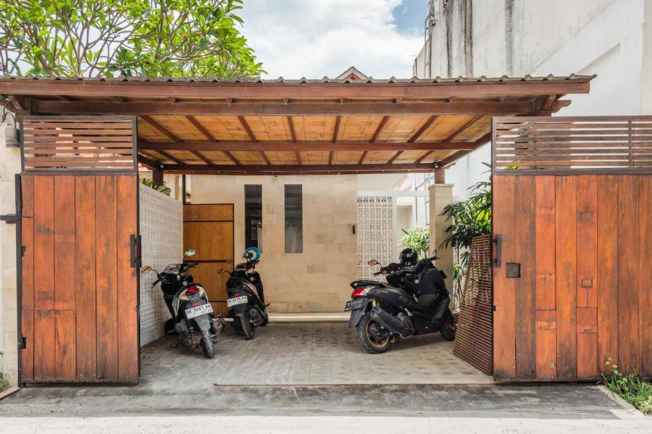 Cosy And Cheerful 2 Bedroom Villa 5Mins To Finns Canggu Exteriér fotografie